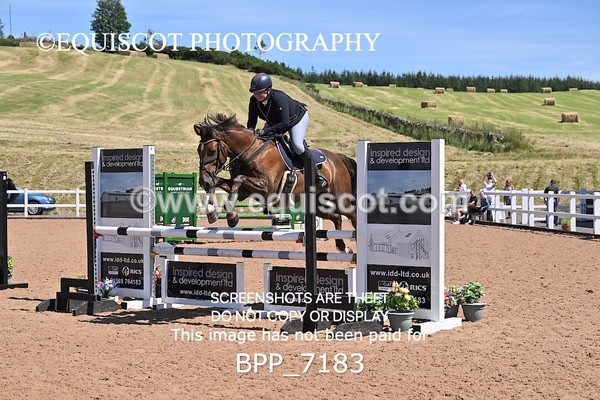BPP_7183 - CLASS 14 FRI Nupafeeds Senior Dicovery/1m open