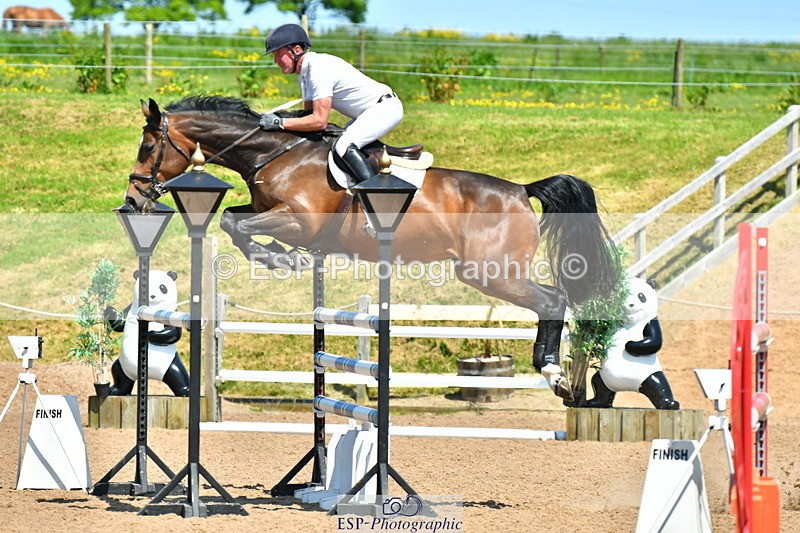 230527A-143139-05037 - Cls 17 National 1.30m Open