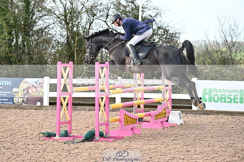 231209A-111859-01613 - Cls 11 Snr 1.05m Open