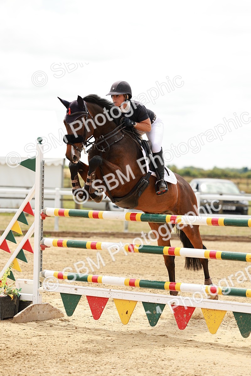 SBM_018964 - Class 21 - Senior Newcomers Championship 2d Rd