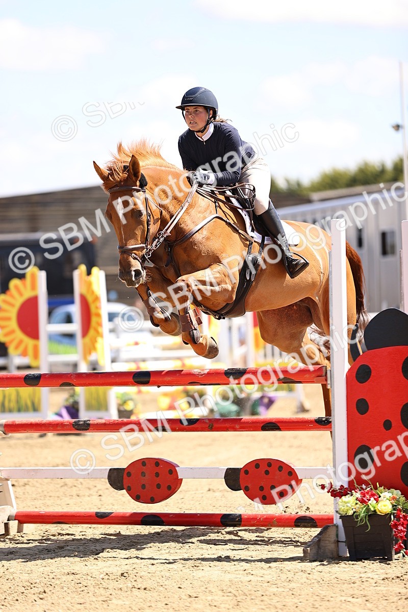 SBM_014781 - Class 15 - Senior Newcomers - 1.10m Open