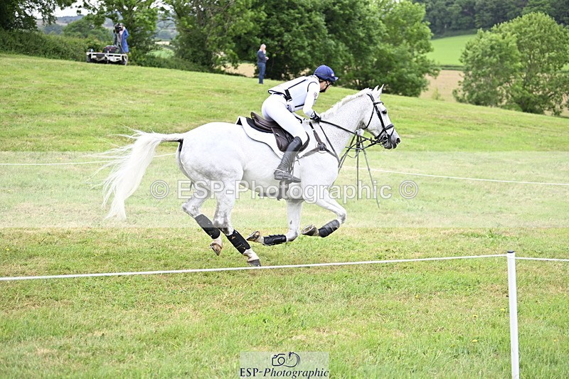 250524A-104948-09100 - A-066-Jemima.Howden-MONBEG.WHISPER