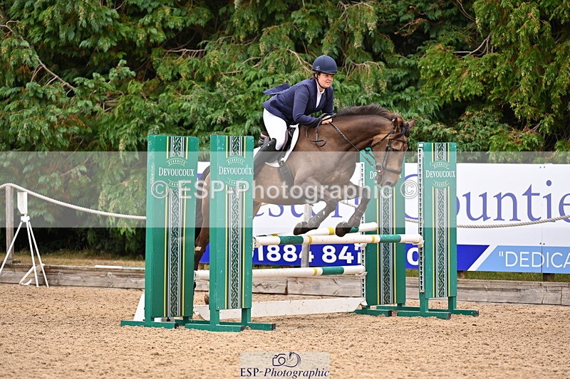 250817A-105949-03974 - Cls 16 Snr British Novice