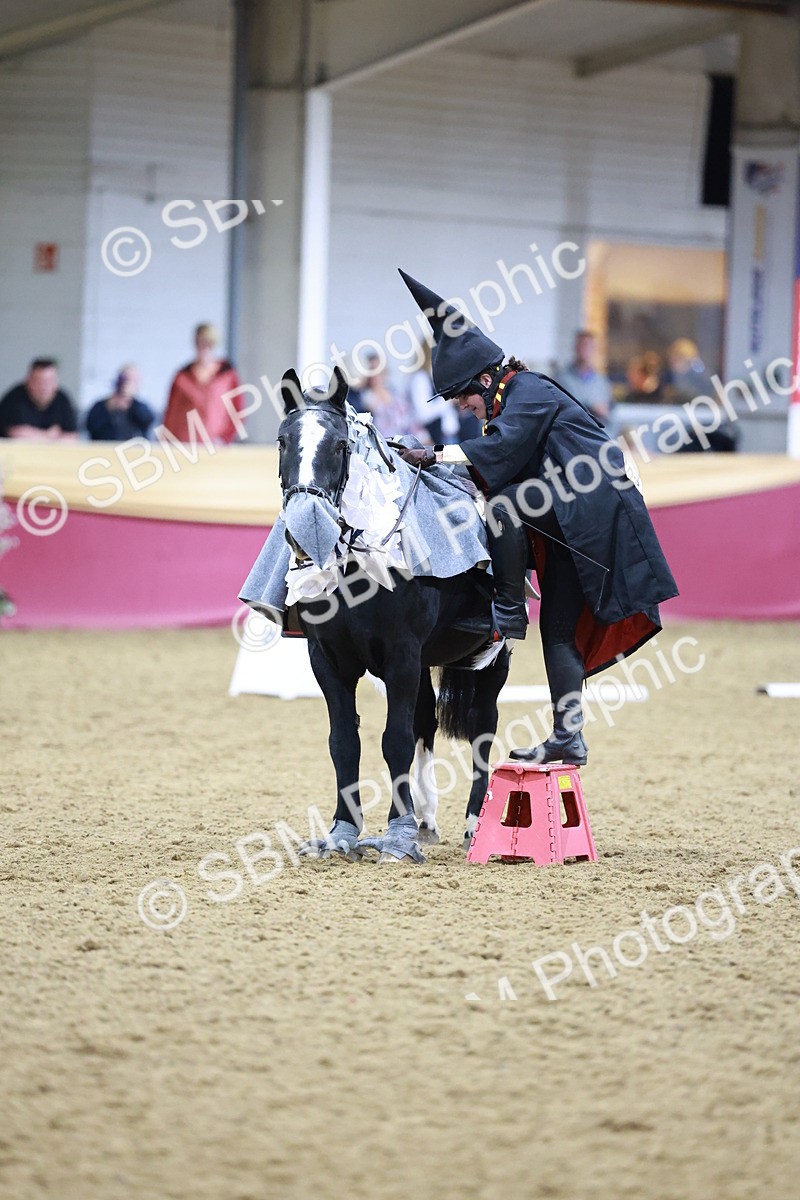SBM_10237 - Class 62 - Strictly Fancy Dress-Age