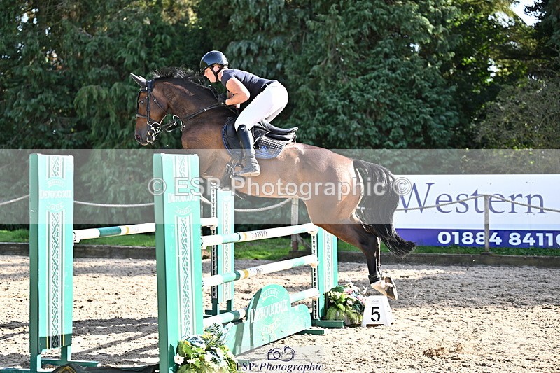 260906A-161803-04636 - Cls 24 Snr Foxhunter
