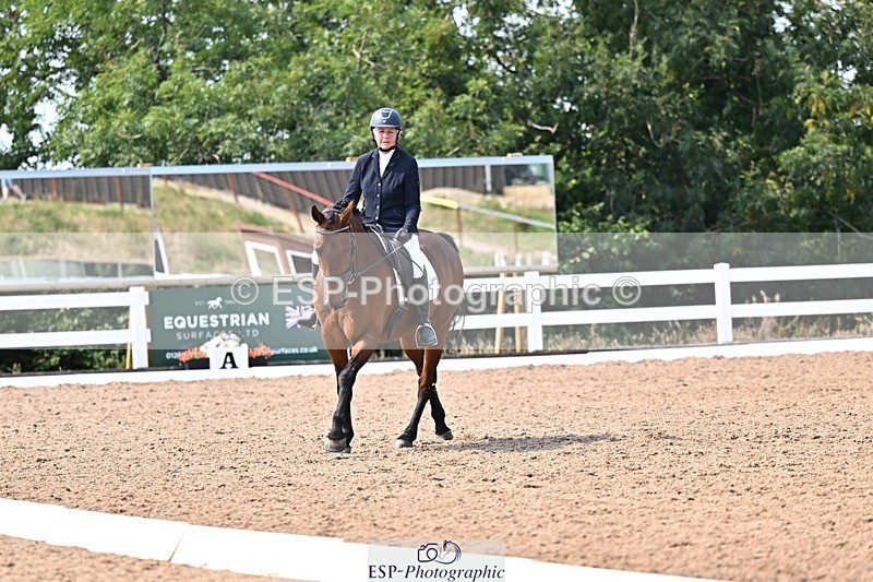 250816-141201-05296 - 146-Jean.BucklandCourt.Esquire