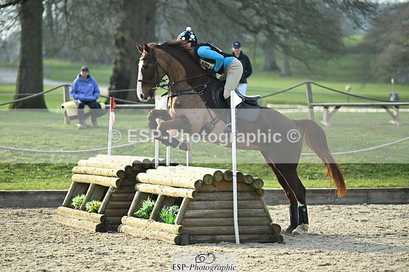 250309A-160616-02289 - Cls 03 90cm 15.05 to End