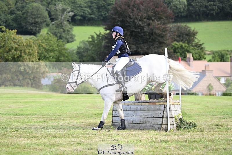 240825X-110058-31528 - 70cm XC 10.00 to 11.00