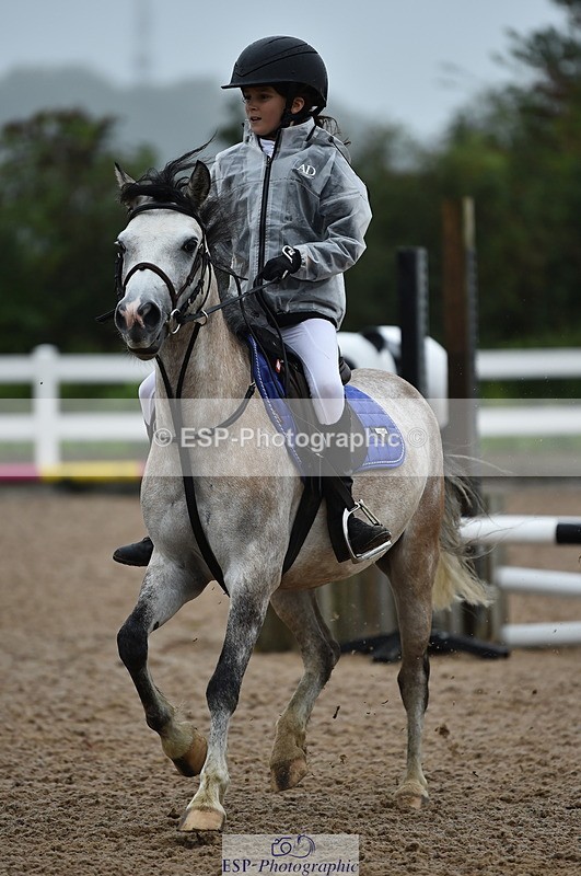 220829A-152900-00063 - Clear Round & 60cm  1a - 1b