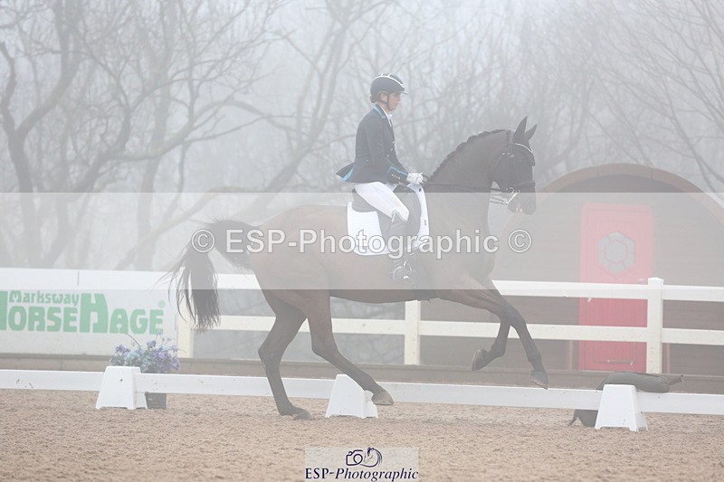 240217A-105711-01661 - 218-Jessica.Davies-Nemo.II