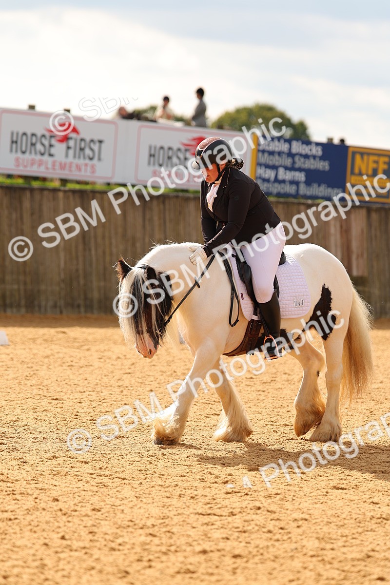 SBM_47449 - D6 - Small Tour Championship - Intro C