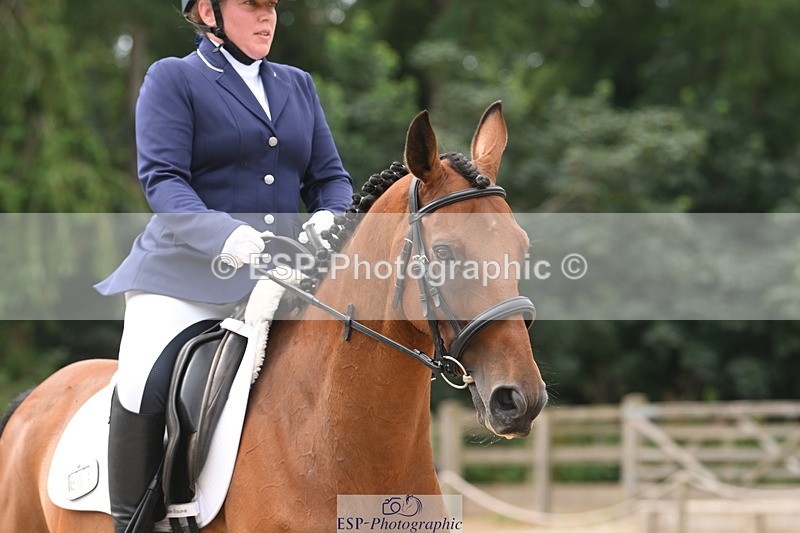 250719A-121153-04676 - 017-Samantha.Meech-Breezeblock