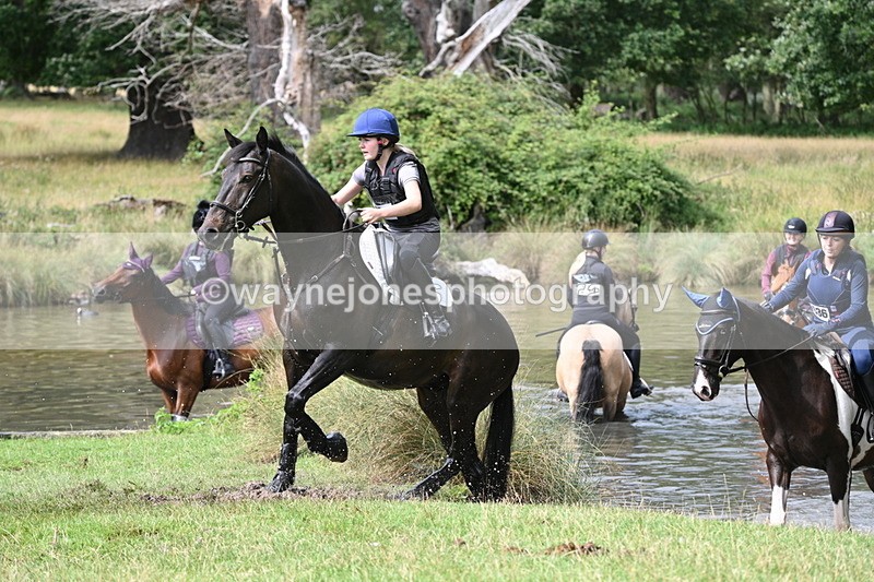 WJ7_1871 - Time at Water 10:48 to 11:13