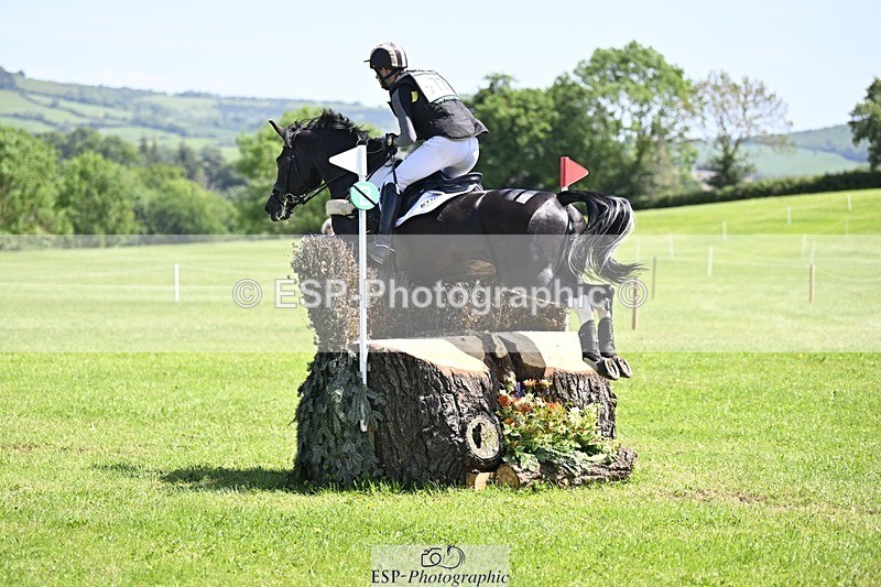 240525-123520-13504 - 377-HONEYBROOK_EXTRA_SPECIAL-Tom_Rowland