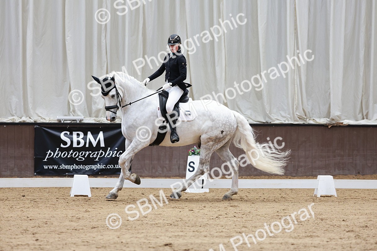 SBM_008315 - Class 6b - Novice 6 - 9.28-10.41