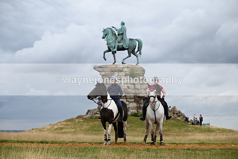 DSC_4912 - Time at Statue 11:10 to 11:42