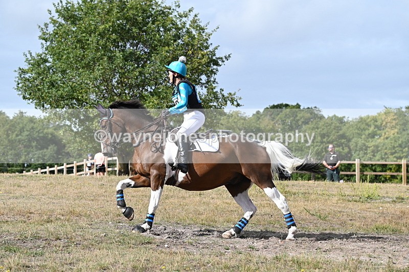 WJ6_9877 - XC Time 10:22 to 10:35