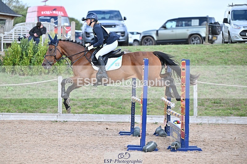 250831-133708-10026 - O-701-Bella.Moore