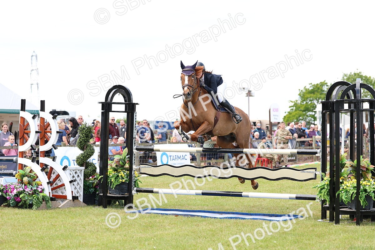 SBM_15566 - Class 207 - Senior 1.15m Open