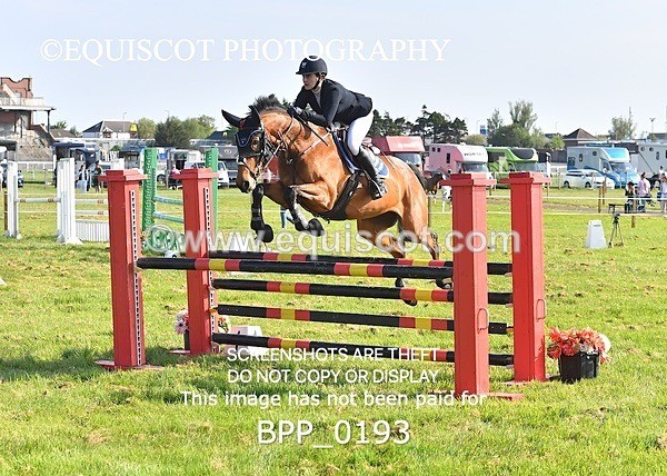 BPP_0193 - CLASS 1 Senior Newcomers/ 1.10m Open