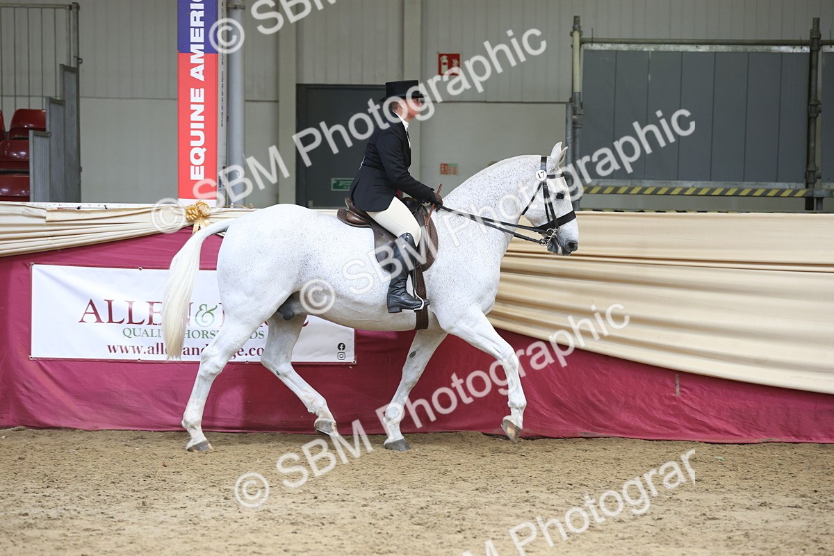 SBM_23691 - class 906 - Supreme Final - Ridden Pre Vet