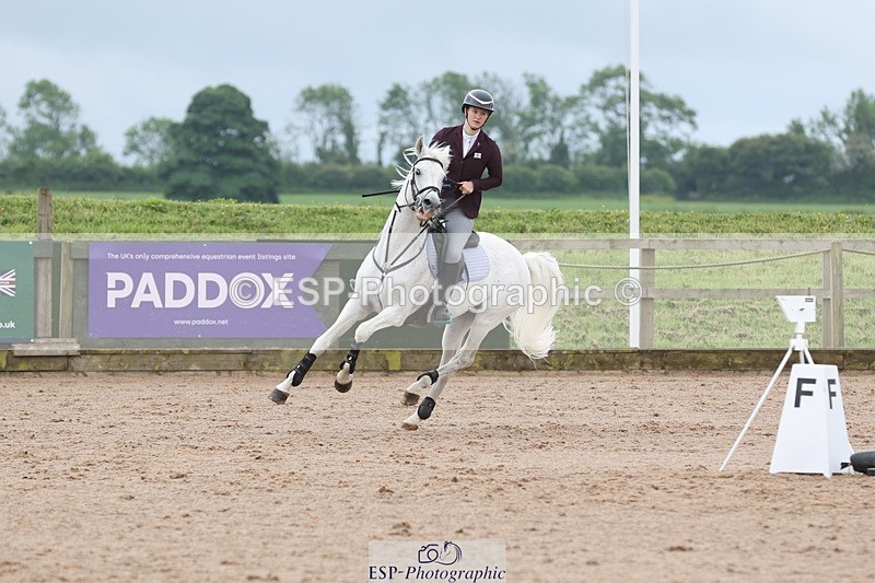 250524-100829-04068 - Cls 13  A&B 1.05m & 1.10m open