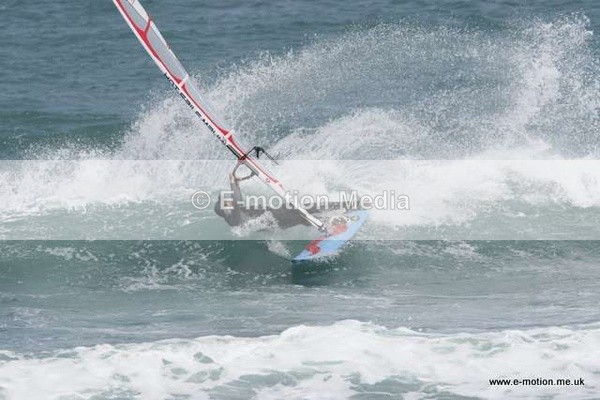 WS 160509  148 - Windsurfing