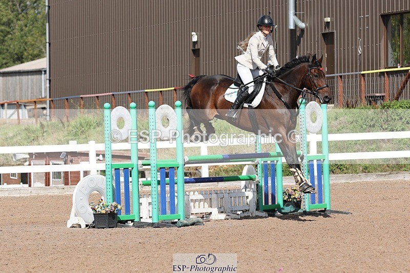 250913-141734-07319 - Cls 25 1.05m Amateur Quali