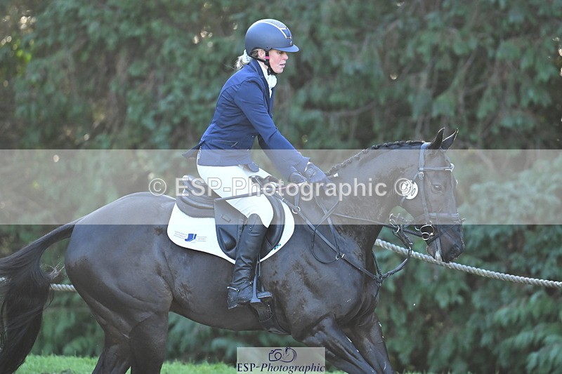 251024A-094633-06220 - B-110-Lizi.Popham