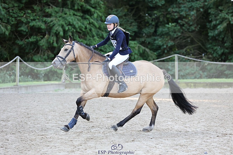 240823X-085149-14287 - 60cm R1 8.30 to 10.00