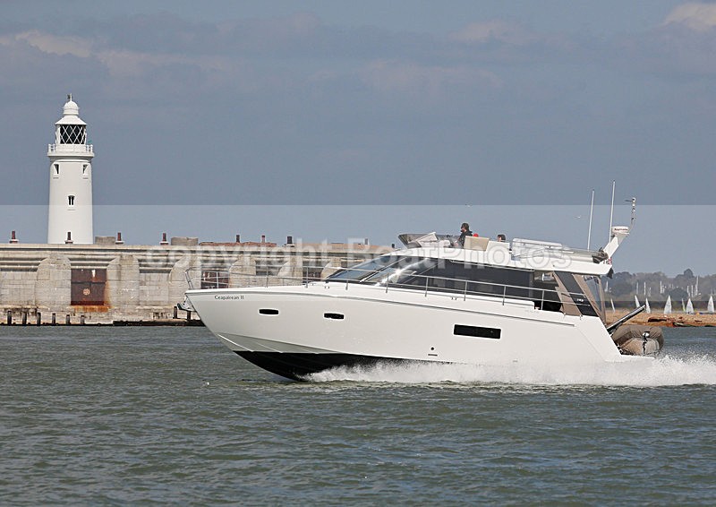 140418 CEAPAIREAN SEALINE F42 WT7A7865 - Flybridge Cruisers