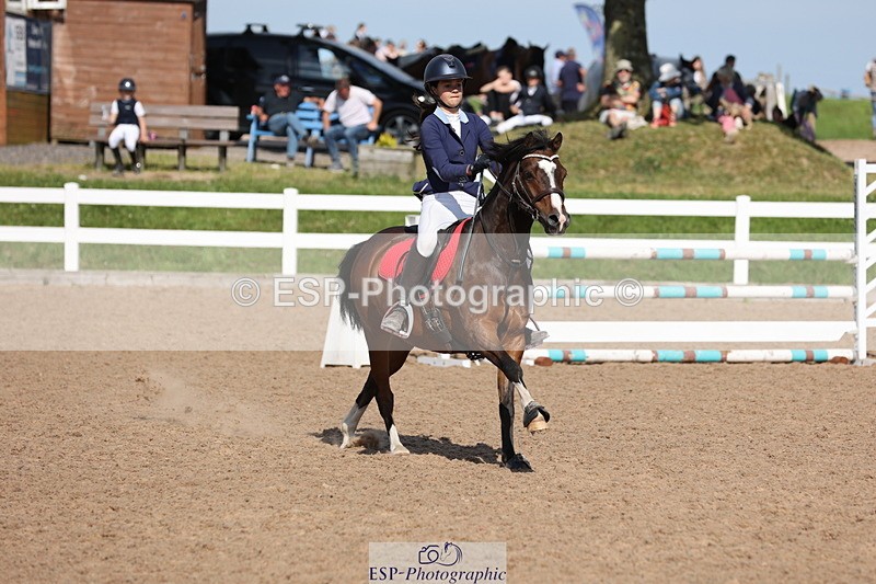 240629A-170530-08253 - Cls 13 Stepping Stones 128cm + 138cm