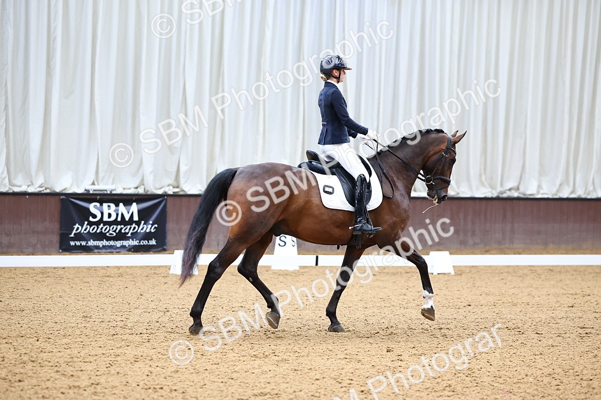 SBM_005543 - Class 5 - Novice 6 - 9.30-10.33