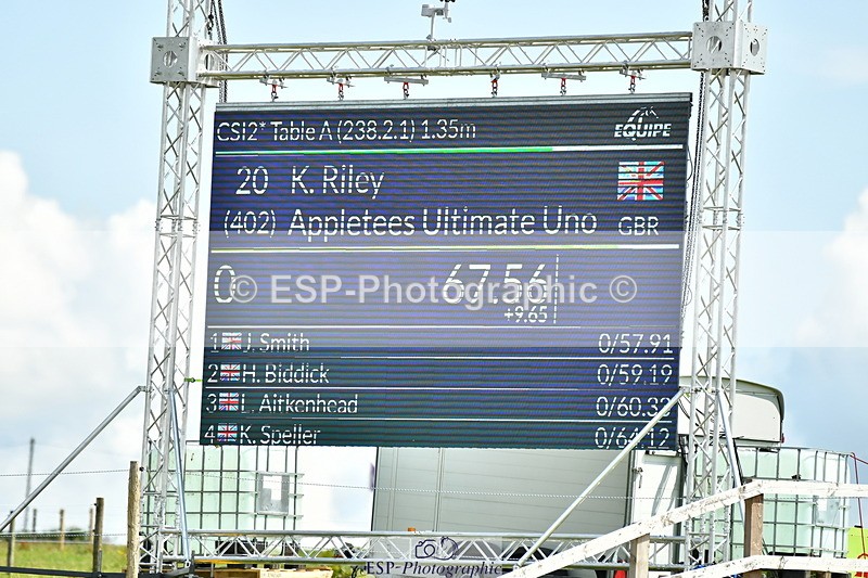 230720A-111059-02096 - Cls 5, 2 Star Medium 1.35m