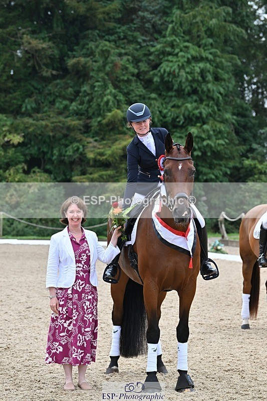 240811-131932-05867 - Adv Medium Silver