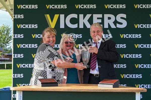 230923-Race 5-Vintage Clarets-3539 - Race 5 4.20pm Vickers.Bet Handicap