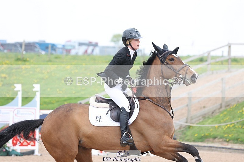 250424-120741-05235 - Cls 1 - 2 Star Small Tour