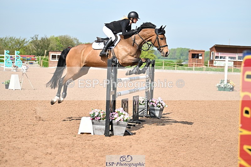 240510A-102827-05007 - Cls 21 Snr 1.20m Open