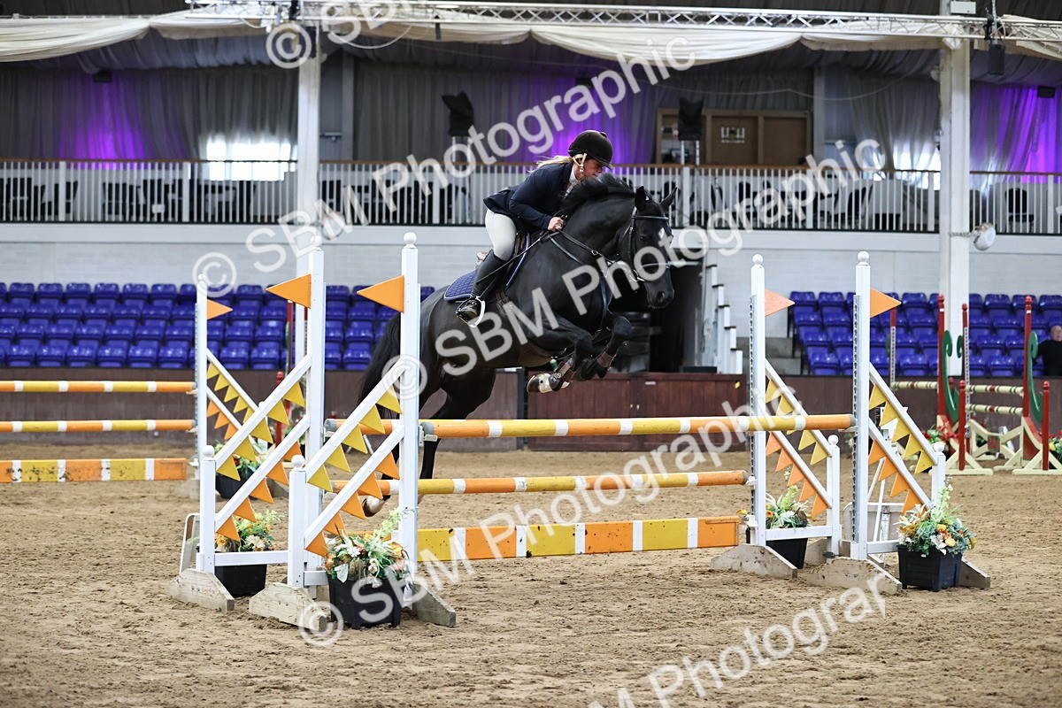 SBM_001599 - Class 4 - Senior Newcomers - 1.10m Open