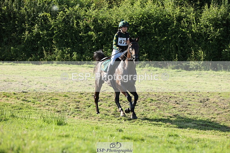 240811A-175240-07295 - 472-