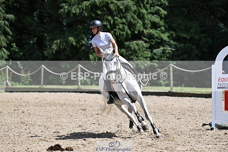 260705A-142435-20346 - Cls 52 Snr 1m 05 GP Jump Off