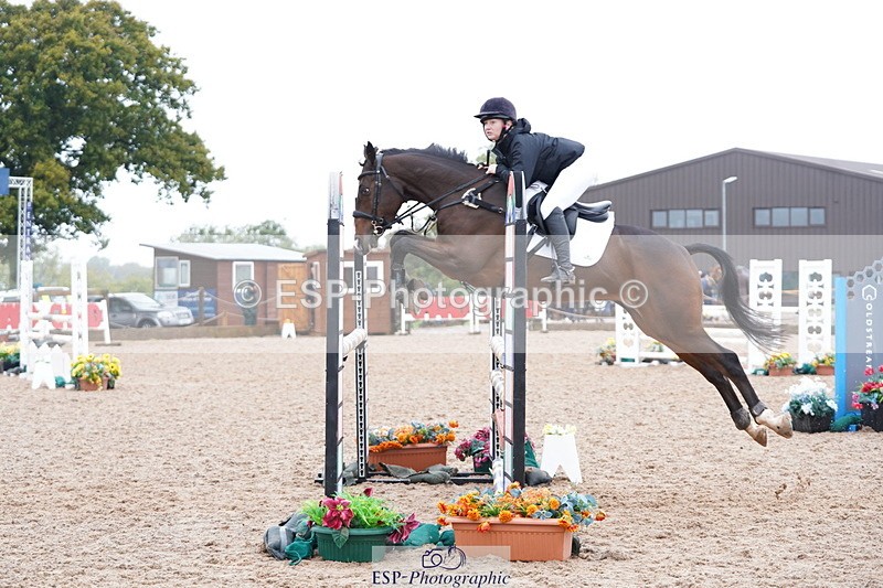 241006A-125356-06888 - Cls 20 Snr Newc & 1.10 Open