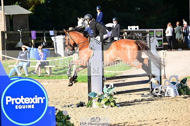 260905A-085357-00141 - Cls 01 AB 70cm Snr & Jnr