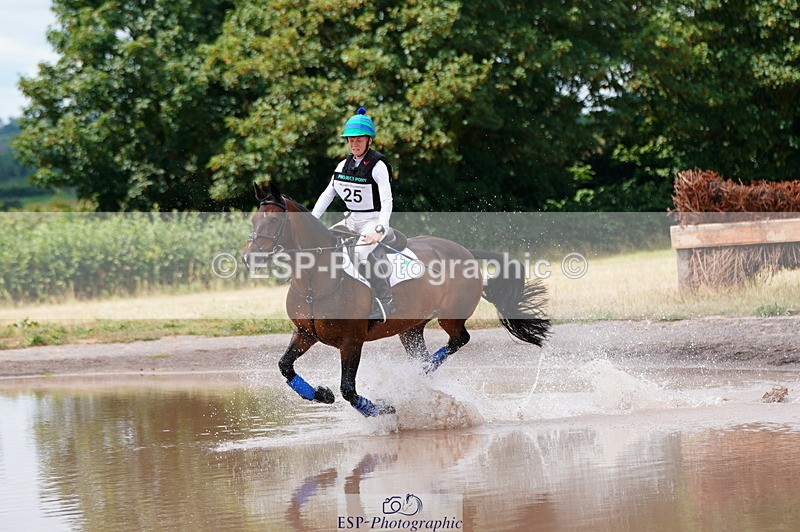 250802A-122216-03975 - A-025-Ollie.Rowlands-LOUGHAN.SILVER.SHADOW