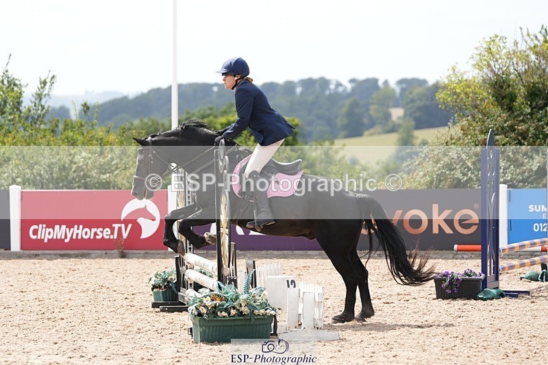 250805-145024-00013 - Clear Round and 60cm