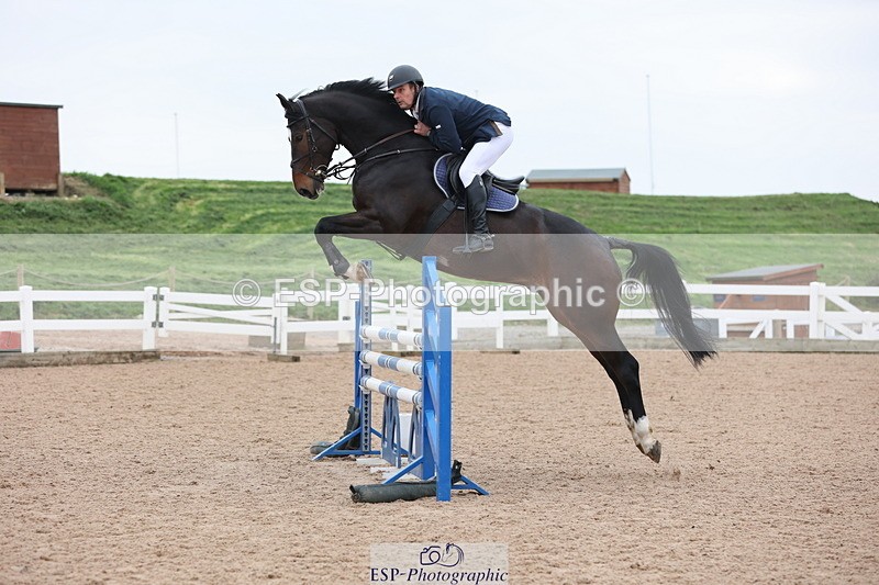 241101A-103938-01130 - FRI Cls 4 Snr 1.05m