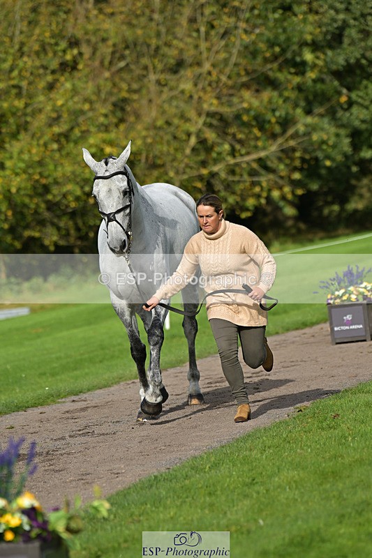 241023-132056-00221 - 014-Lizzie.Luxton-ST.TROPEZ