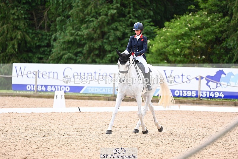 240524-102144-08076 - 416-CRISTAL_FONTAINE-Kitty_King