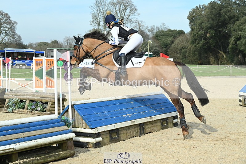 250309A-140529-01574 - Cls 03 90cm 13.50 to CW