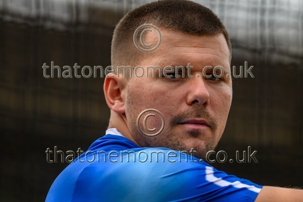 Sen25SAT-924354 - Field Male Set One